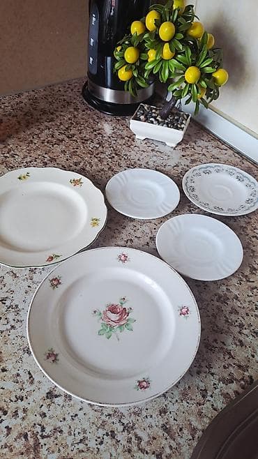 Qedimi
5 eded 5 azn — 2