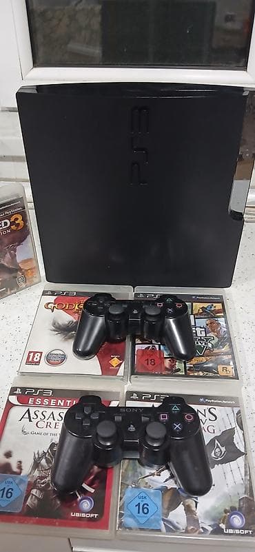 PlayStation 3 (PS3) Slim komplekti Paketə daxildir: - PS3 Slim