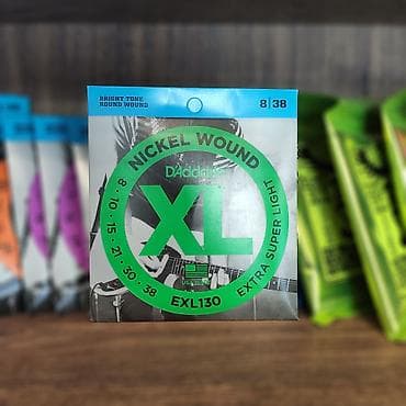 Elektro gitara simləri Daddario EXL130 Həm yeni başlayanlar, həm