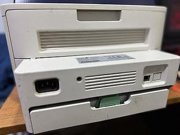 lazer printer: Xerox Phaser 3140 – monoxrom lazer printer - Çap sürəti: 18 səh/daq — 4