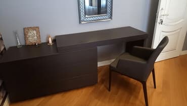 İşlənmiş, Dördbucaq masa