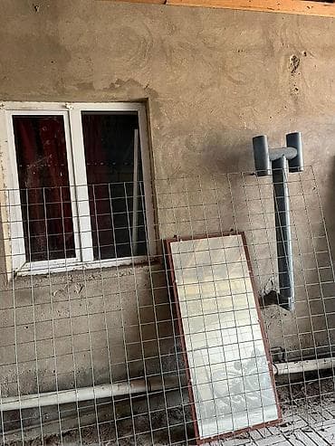 вешалки для магазина: Mağaza vitrini 5 ədəd, üstündə 100 çubuq hədiyyə. 4-ü 170x220, 1-i — 4
