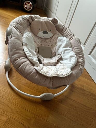 Oğlan və qız üçün, Yumru, Beşik, Dəstsiz, Matrassız, Yellənmə mexanizm ilə