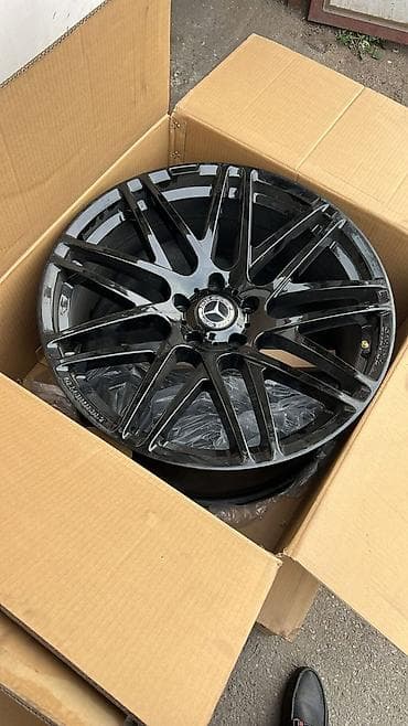 diski tekerler: İşlənmiş Disk Mercedes-Benz R 22, 5 Boltlu — 1