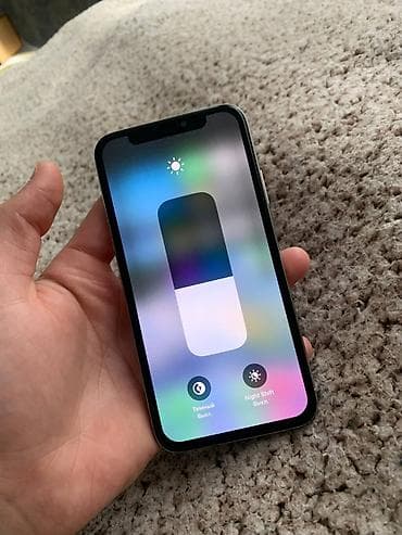 radio telefon: IPhone X, 64 GB, Gümüşü, Simsiz şarj — 4
