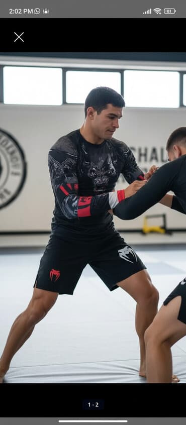 şüadan qoruyucu eynək: Kisi geyimi motosikl idman her bir sey ucun isdifade etmek olar. secim — 1