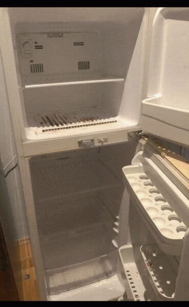 Холодильники: Б/у 2 двери LG Холодильник Продажа, цвет - Белый — 2