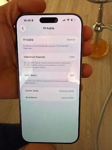 philips xenium 9@9u: IPhone 16 Pro Max, 256 GB, Natural Titanium, Face ID — 3