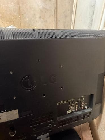 inglab tv: Televizor LG LCD 32" — 6