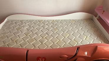 Uşaq mebeli: Uşaq maşın formalı çarpayı - Rəng: çəhrayı, dekorativ “Princess” və — 2