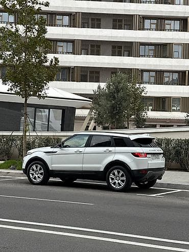 range rover on susesi: Land Rover Range Rover Evoque: 2 l | 2017 il 80000 km Krossover — 7