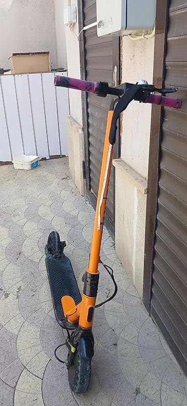 İşlənmiş Elektrik samokat 8", 351 - 500 Vt, 16 - 25 km/s, Ödənişli çatdırılma — 7