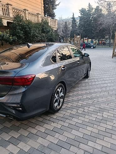 nissan sunny 1.5: Kia Cerato/Forte sedan - Kuzov: 4 qapılı sedan, tünd boz rəng - — 4