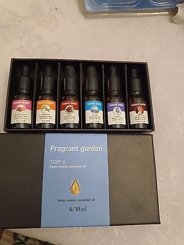 plastik qutular: Məhsul dəsti: 1) Fragrant Garden – suyla həll olan efir yağları dəsti — 1