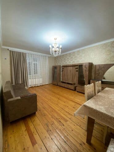 Nizami rayonu, Elşən Süleymanov küçəsi. Xalqlar dostlugu metrosu