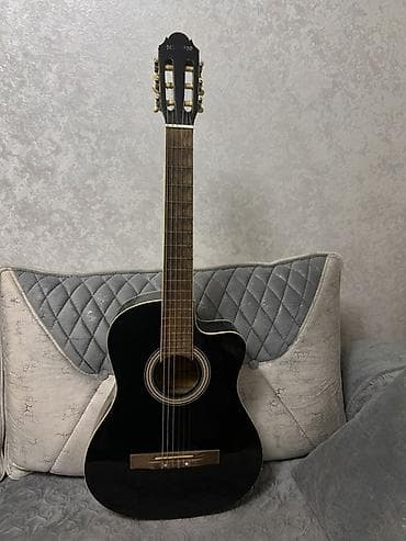 Desperado klassik gitara – kəsik korpuslu model (cutaway). - Rəng