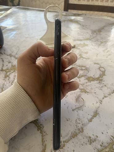 iphone 11 qirmizi: Samsung Galaxy A50, rəng - Qara, Barmaq izi — 4