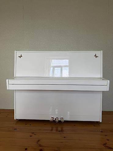 piyana: Upright piano – “Belarus” (ağ, parlaq lak) - Model: Belarus upright — 3