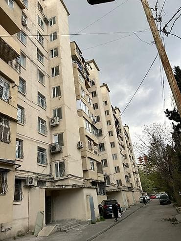 berdə: Bakı, 8-ci mikrorayon, 2 otaqlı, Köhnə tikili, m. Azadlıq Prospekti, 55 kv. m — 2