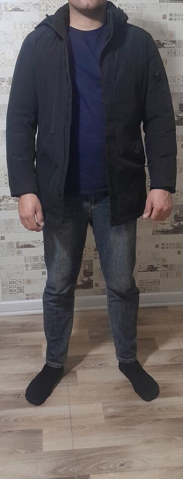 Pencəklər: Kişi qış gödəkçəsi – qara rəng - Model: uzun kəsim, dizə yaxın; — 1