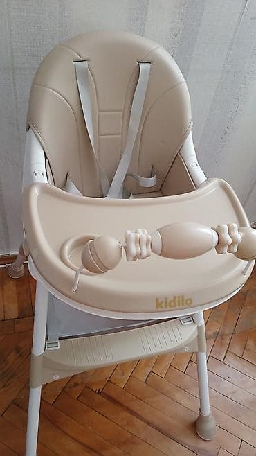 Kidilo usaq unisex yemek masasi cox seliqeli islenib sekilde gorunduyu — 3