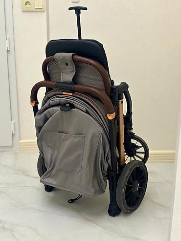 Oyuncaqlar: Klassik gəzinti arabası — 2