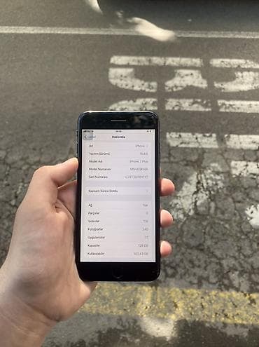 irşad electronics iphone 8 plus: IPhone 7 Plus, Jet Black — 7