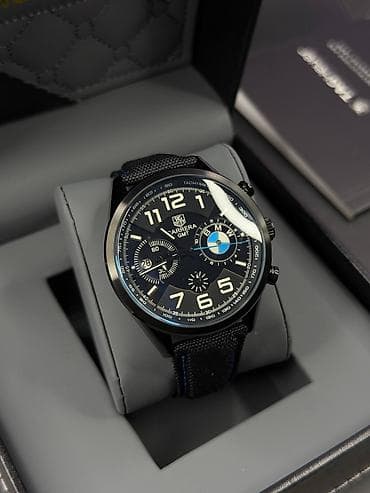 TAG Heuer Carrera GMT x BMW temalı kişi qol saatı - Korpus: qara — 2