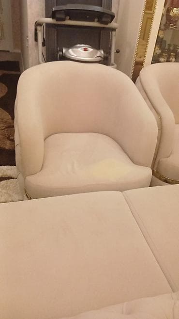 divan sumqayit: Divan kreslo desti. Divanda hec bir difekt problem yoxdur 2 kresloda — 9