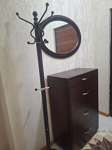 Paltar asqısı, güzgü və şkaf 3ü birlikdə 120m