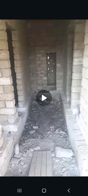 tecili ucuz ev satilir: Mehdiabad, 2 kv. m, 4 otaqlı, Hovuzsuz, Qaz, İşıq, Artezian quyusu — 2