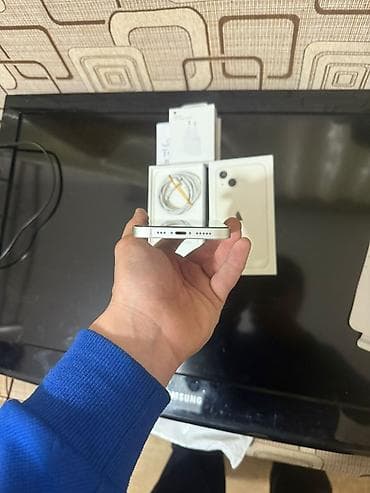 telefon 100azn: IPhone 13, 128 GB, Ağ, Face ID — 7