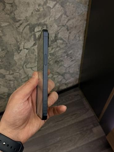 kontakt home iphone 12: IPhone 13, Qara — 4