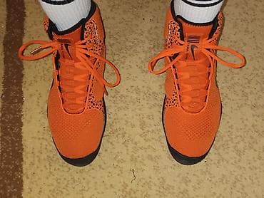 sport ayaqqabilar: Nike tawa barsofka satilir ideal vezyetde 3 defe geyinilib,razmeri 40 — 2