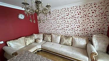 divan ustu: Klassik üslubda qonaq otağı dəsti - Künc divan: krem rəngli, qızılı — 2