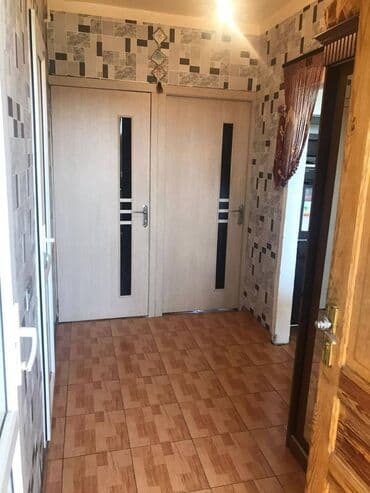 ucuz evlər satış: Bakı, 2 otaqlı, Köhnə tikili, m. Elmlər Akademiyası, 54 kv. m — 8