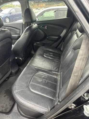 turbo az 06: Hyundai Tuscani: 2 l | 2010 il Krossover — 9