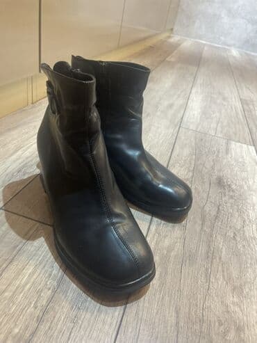 botik: QUSHDI qadın botları - Rəng: qara - Model: qısa gödəkli, kvadrat — 2