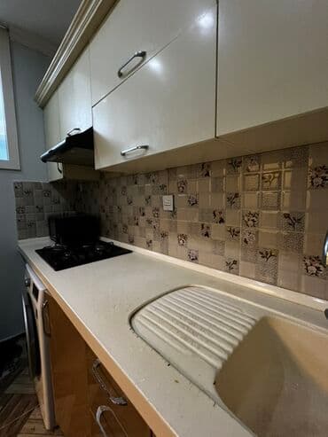 стол стойка для кухни: Tecili! Metbex mebeli satilir! Ölçüler: uzunluq - 2,60 m, en - 60 sm — 3