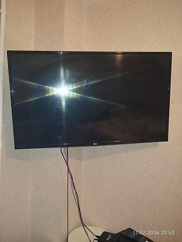 Смарт ТВ приставки: Телевизор LG LED экран 43" — 1