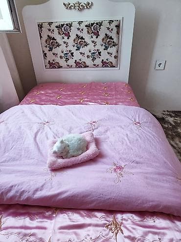 Tekstil: Tək neferlik Ağ appaq yundan yorganlar 2 ədəddir 1 i 40 AZN — 5