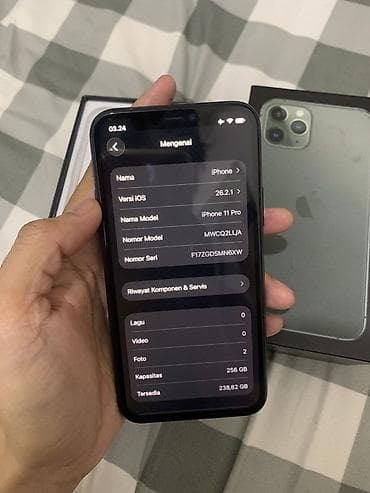Mobil telefon və aksesuarlar: IPhone 11 Pro, 256 GB, Matte Midnight Green, Face ID — 3