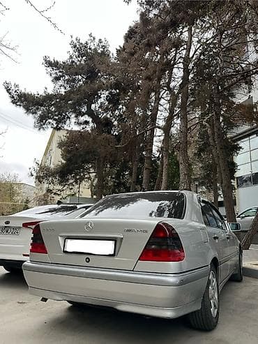 mercedes sprinter satilir: Mercedes-Benz C 180: 1.8 l | 1999 il Sedan — 3