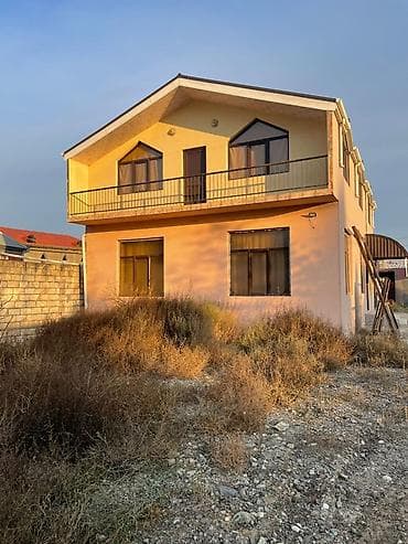 arenda koşk: Satılır – iki mərtəbəli mülk - Yol kənarında, rahat giriş-çıxışlı — 2