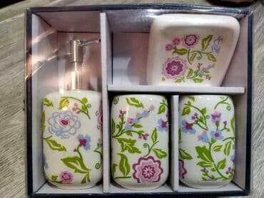 Hamam seti. 4eded predmet. Material keramika. Набор для ванной