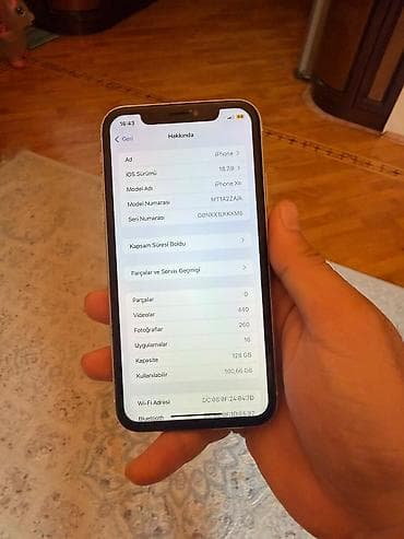 ağ evdəki telefon: IPhone Xr, Ağ, Face ID — 7