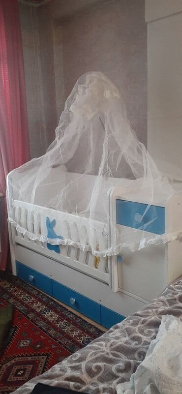 FAW: Oğlan üçün, Yeni, Beşik, Matras ilə, Yellənmə mexanizm ilə — 4