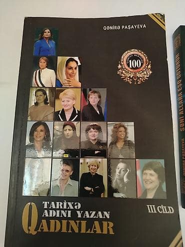 gitara satilir: 3manata satilir. Tərtəmizdi. TƏCİLİ SATİLİR. Ünvan-Biləcəri — 6