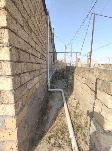 yevlaxda evler: 3 otaqlı, 3 kv. m, Təmirsiz — 11