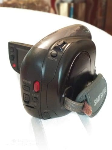 видеокамера hdv: Cox az istifade edilib. Video ve sekil cekir. Sd kart ve balaca disk — 5